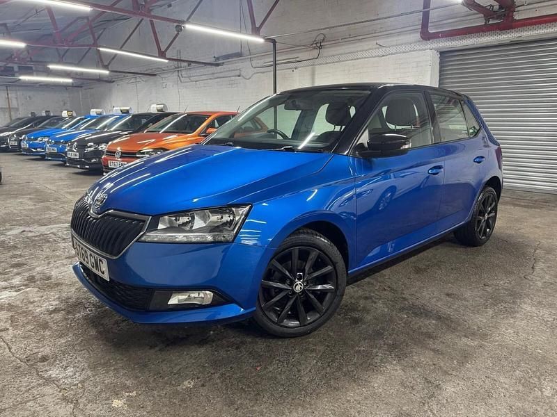 Used Skoda Fabia Colour Edition 95 HP (69 kW) 2019 Blue Hatchback