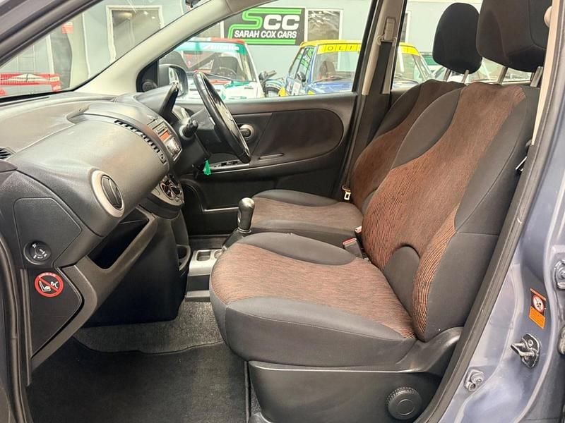 Used Nissan Note Acenta 88 HP (64 kW) 2009 Grey Hatchback