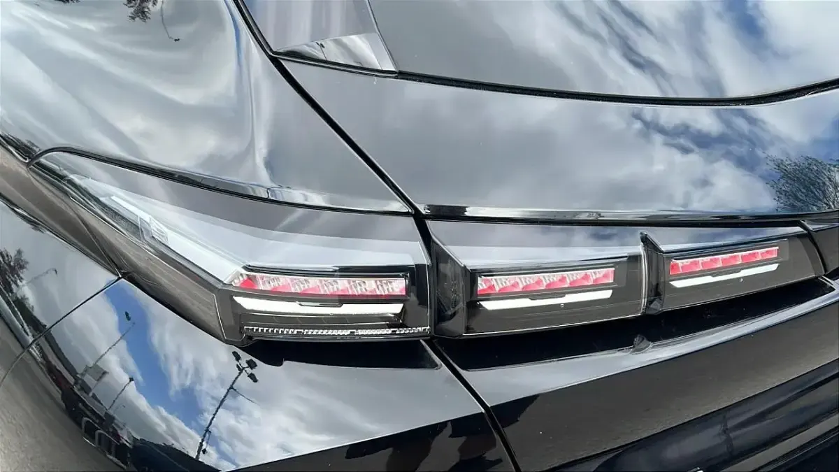 Used Peugeot 308 Allure Premium 129 HP (94 kW) 2023 Black Hatchback