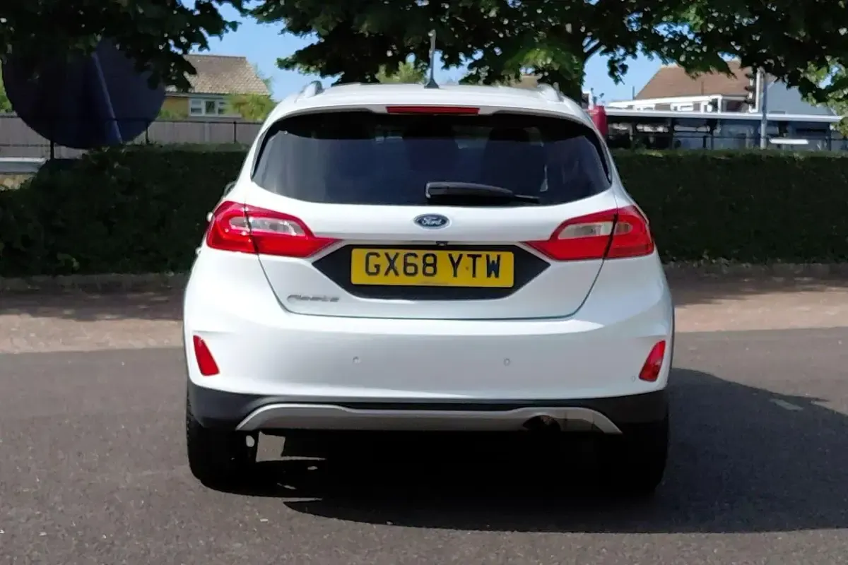 Used Ford Fiesta Active X 123 HP (90 kW) 2018 White Hatchback