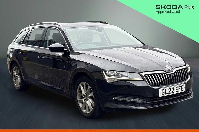 Used Skoda Superb SE 110 HP (80 kW) 2022 Black magic pearl effect Estate