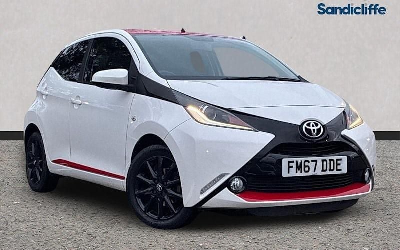 Used 2018 Toyota Aygo x-press Hatchback | £7,383 (Fair price) - Image 1/4