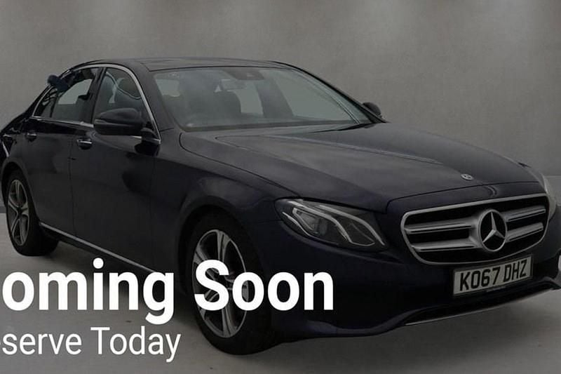 Blue Used 2018 Mercedes E220 Premium Sedan | £11,990 (Good price) - Image 1/1