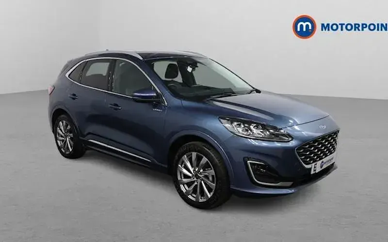Usado Ford Kuga Vignale 224 HP (164 kW) 2023 SUV