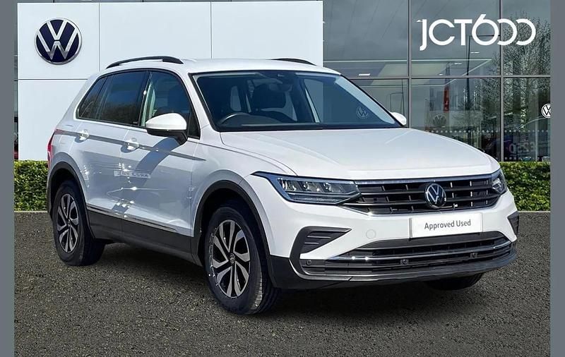 Used VW Tiguan Active 150 HP (110 kW) 2022 White SUV