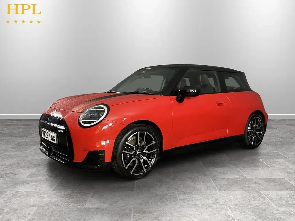 Used Mini Cooper Sport 135 kW (184 HP) 2025 Red Hatchback
