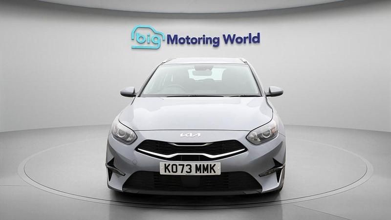 Used Kia Ceed Sportswagon 158 HP (116 kW) 2024 Silver Estate