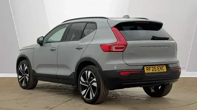 Used Volvo XC40 Ultra 163 HP (119 kW) 2026 SUV