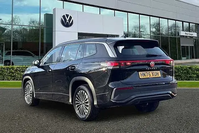 Used VW Tayron Life 150 HP (110 kW) 2025 Grenadilla black SUV
