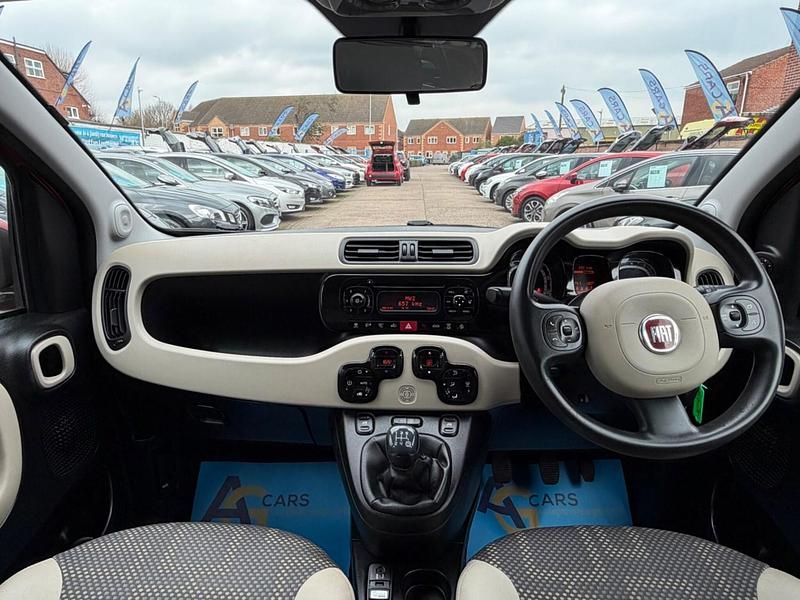 Used Fiat Panda Trekking 85 HP (62 kW) 2014 Red Hatchback