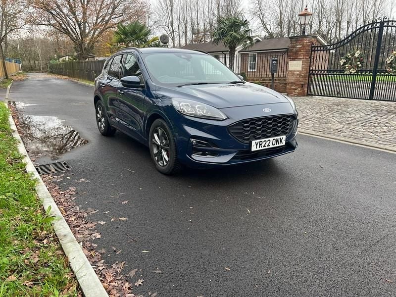 Second-hand Ford Kuga ST-Line 225 CP (165 kW) 2022 Albastru SUV