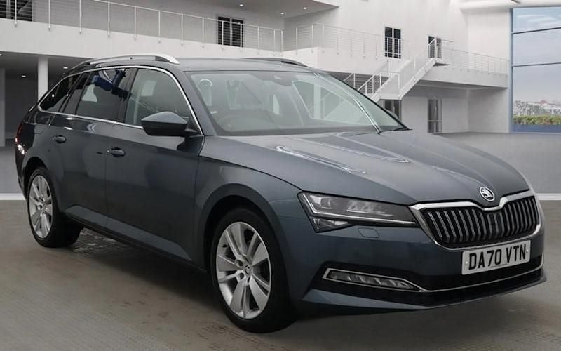 Used 2023 Skoda Superb SE L Estate | £23,199 (Good price) - Image 1/3
