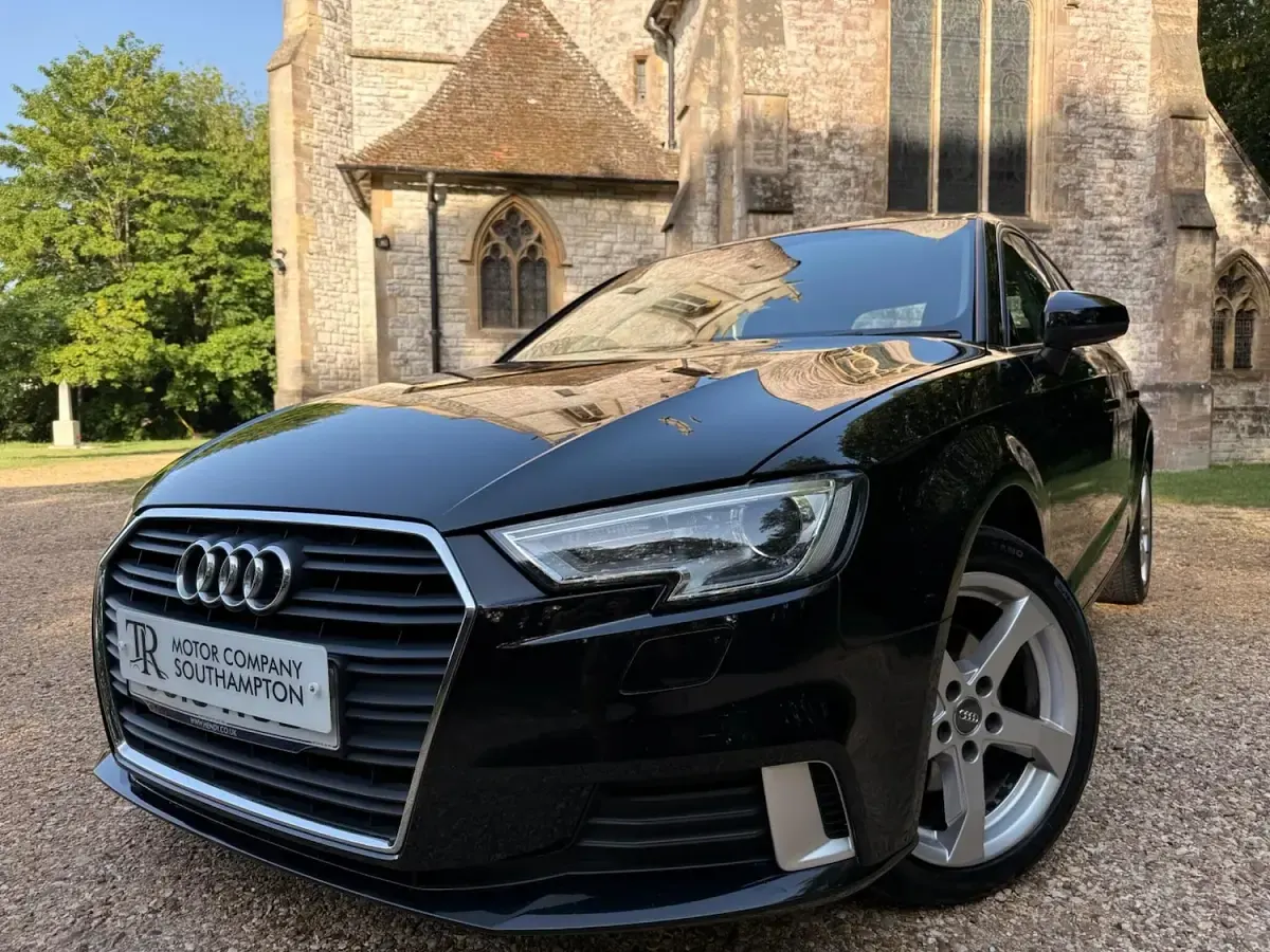 Used Audi A3 Sportback Sport 110 HP (80 kW) 2016 Black Hatchback