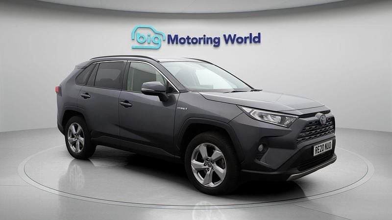 Grey Used 2020 Toyota RAV4 Hybrid Design SUV | £21,100 (Good price) - Image 1/4