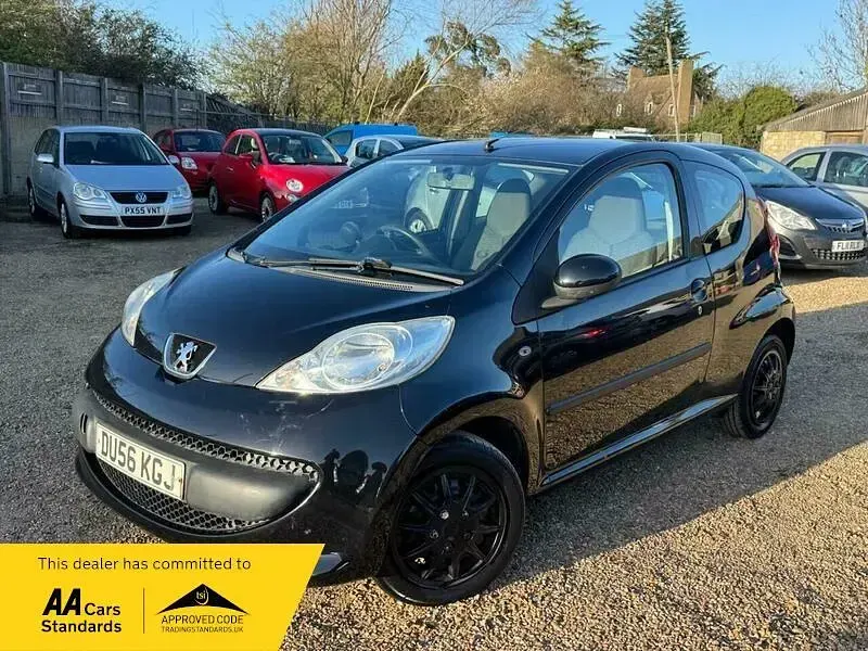 Used Peugeot 107 68 HP (50 kW) 2006 Black Hatchback
