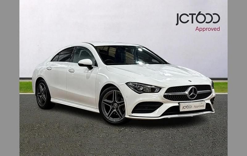 Used Mercedes CLA180 AMG Line Premium 134 HP (98 kW) 2022 White Sedan