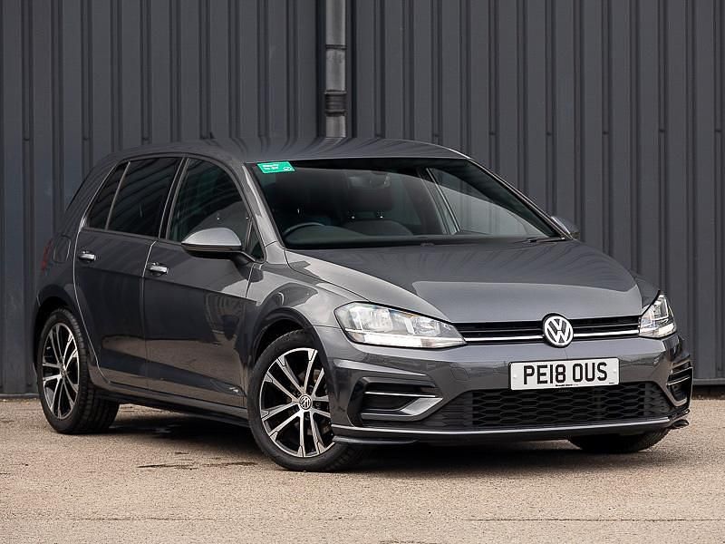 Grey Used 2018 VW Golf VII R-line Hatchback | £16,998 (Expensive) - Image 1/4