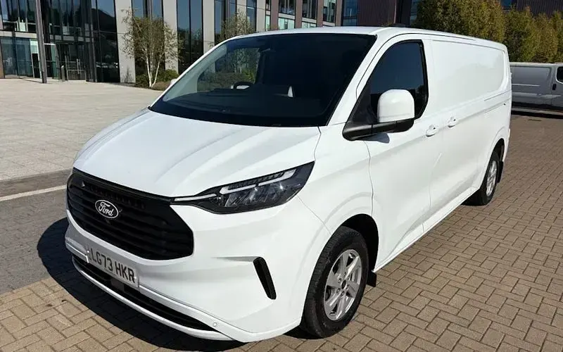 Used Ford Transit Custom Limited 136 HP (100 kW) 2023 Van