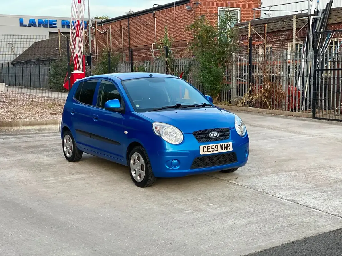 Used Kia Picanto 64 HP (47 kW) 2009 Blue Hatchback