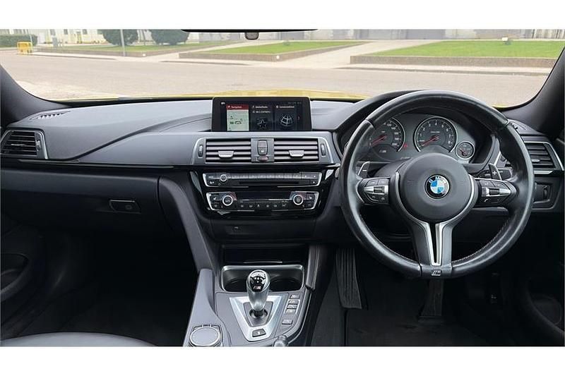 Used BMW M4 Competition Edition 450 HP (330 kW) 2017 Yellow Coupe