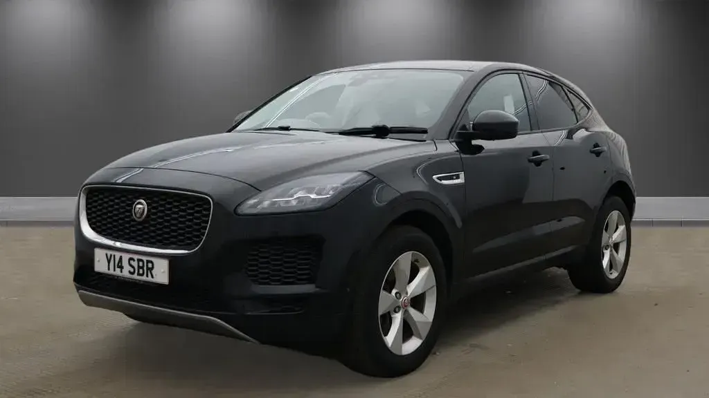 Begagnad Jaguar E-Pace S 249 HK (183 kW) 2018 Svart SUV