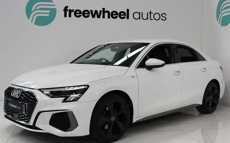 Used Audi A3 S-Line 150 HP (110 kW) 2023 White Sedan