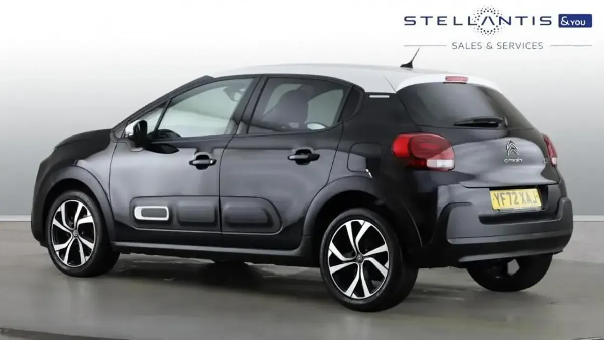 Used Citroën C3 PureTech 82 HP (60 kW) 2022 Black Hatchback