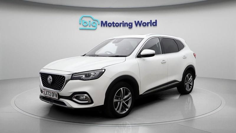 Used MG HS Exclusive 162 HP (119 kW) 2022 White SUV