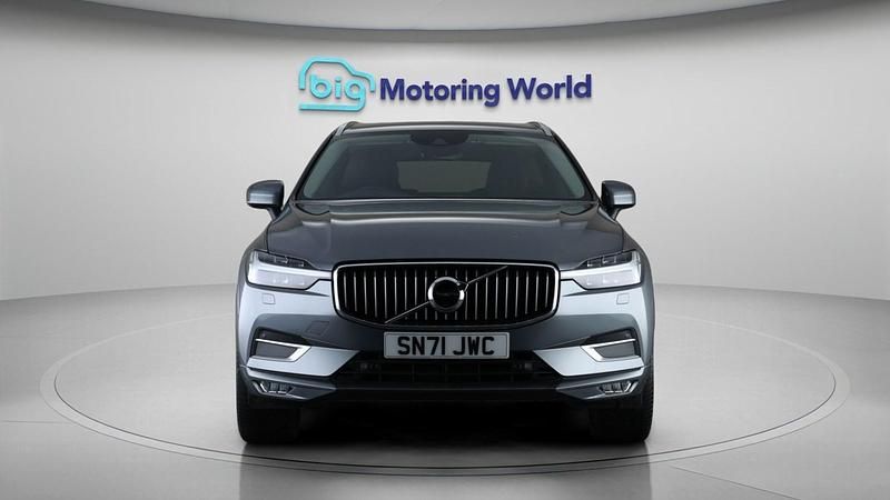 Used Volvo XC60 Inscription 247 HP (181 kW) 2021 Grey SUV
