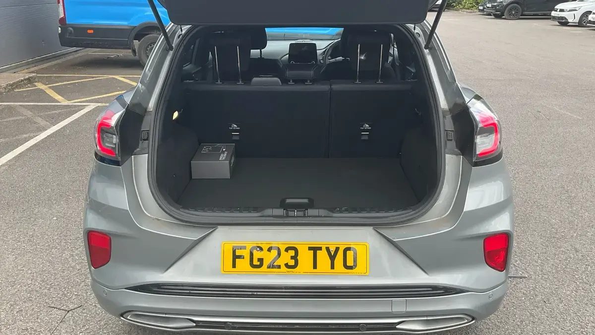 Used Ford Puma ST-Line 155 HP (114 kW) 2023 Silver SUV