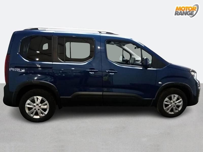 Second-hand Peugeot Rifter Allure 2020 Albastru Monovolum