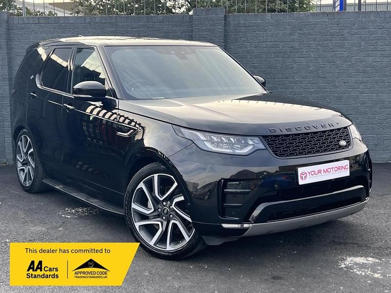 Black Used 2019 Land Rover Discovery 5 HSE SUV | £24,990 (Fair price) - Image 1/4