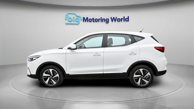 Used MG ZS SE 114 kW (156 HP) 2023 White SUV