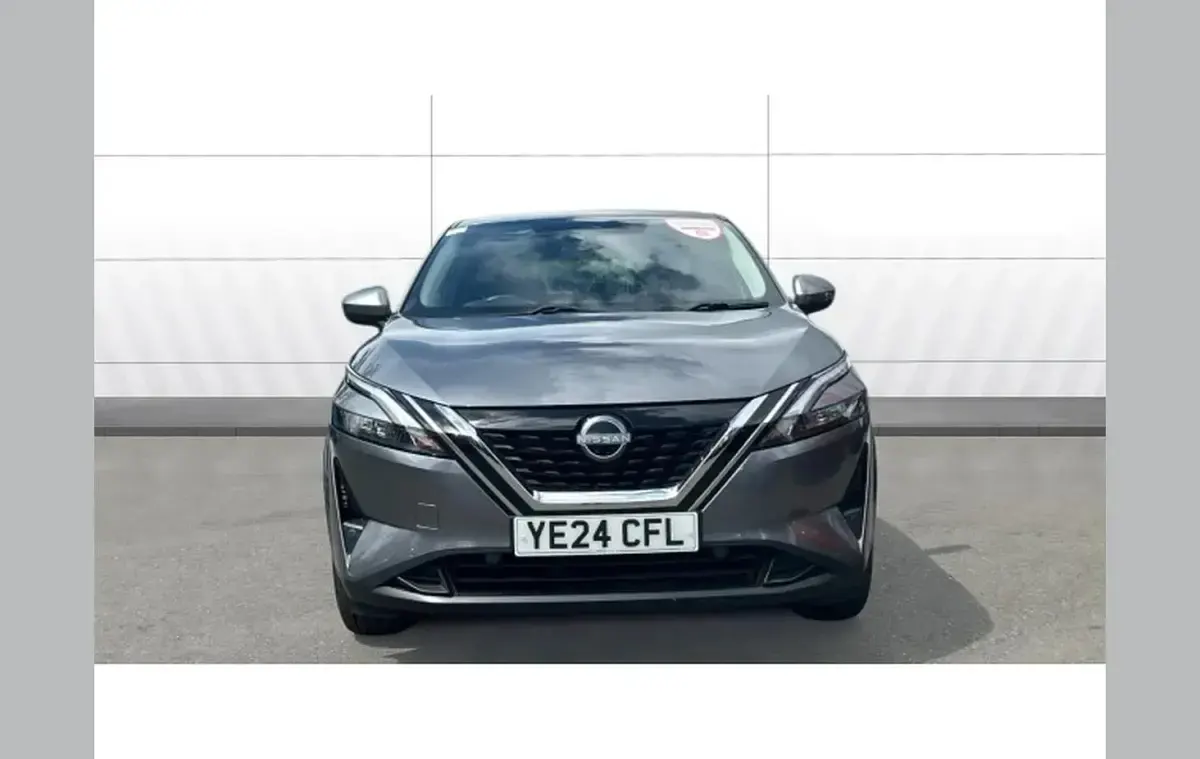 Used Nissan Qashqai Acenta Premium 190 HP (139 kW) 2024 Grey SUV
