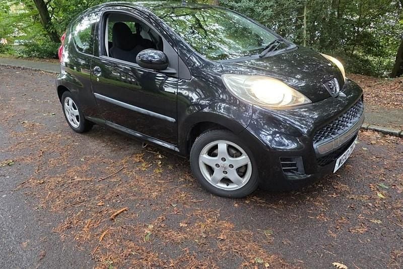 Black Used 2010 Peugeot 107 Hatchback | £1,995 (Fair price) - Image 1/1