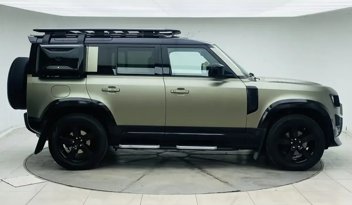 Second-hand Land Rover Defender First Edition 2020 Verde SUV