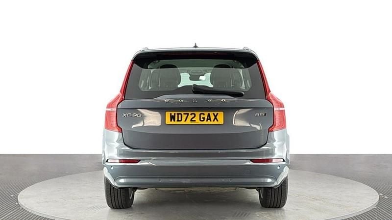 Used Volvo XC90 Core 250 HP (183 kW) 2023 Grey SUV