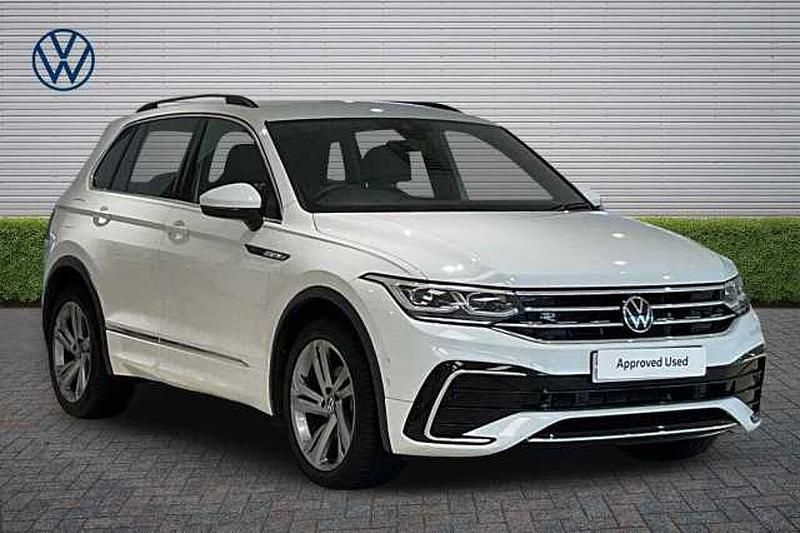 Used VW Tiguan R-line Edition 150 HP (110 kW) 2023 Pure white SUV