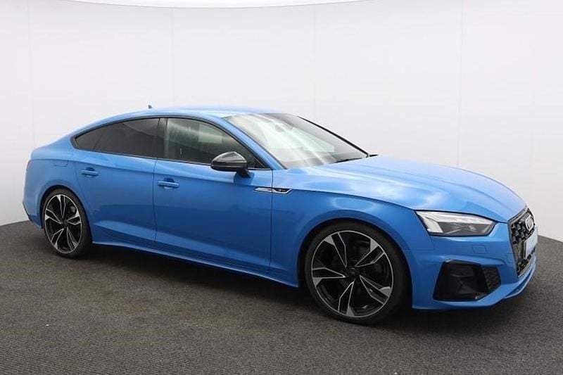 Used Audi A5 Sportback Comfort 190 HP (139 kW) 2020 Blue Hatchback