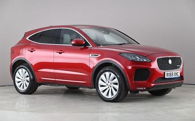Usado Jaguar E-Pace R-Dynamic 249 HP (183 kW) 2019 SUV