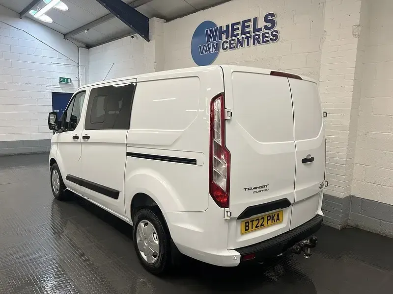 Used Ford 300 Trend 130 HP (95 kW) 2022 White Van