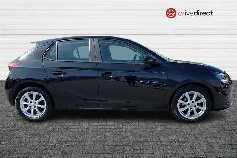 Second-hand Vauxhall Corsa Design Edition 75 CP (55 kW) 2023 Negru Hatchback