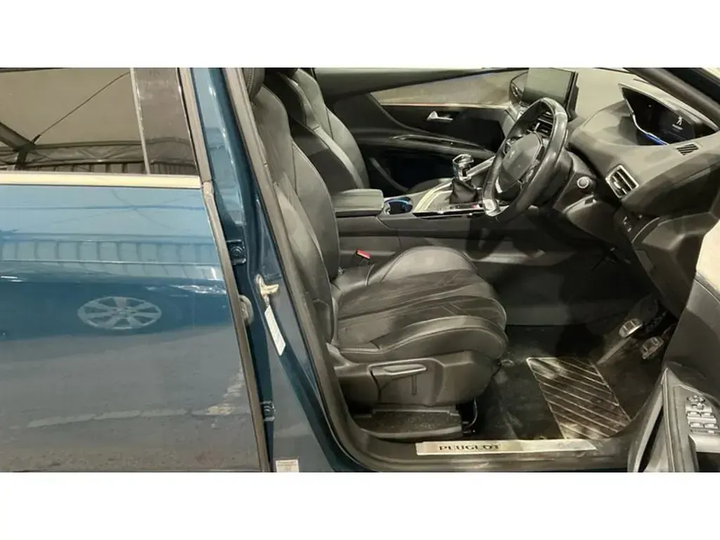 Used Peugeot 5008 GT 129 HP (94 kW) 2021 Blue SUV