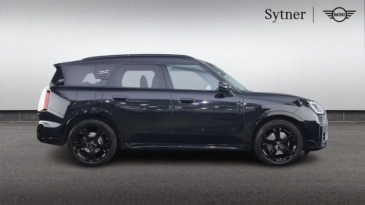 Used Mini Countryman 168 HP (123 kW) 2025 Black SUV