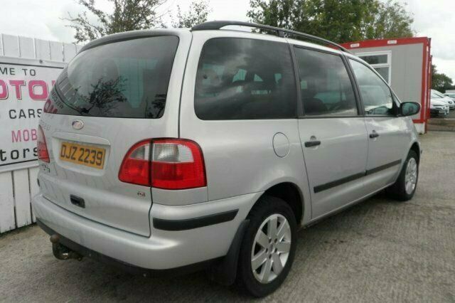 Begagnad Ford Galaxy 2002 Minibuss
