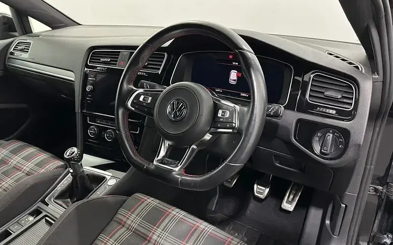 Used VW Golf VII GTI 245 HP (180 kW) 2019 Black Hatchback