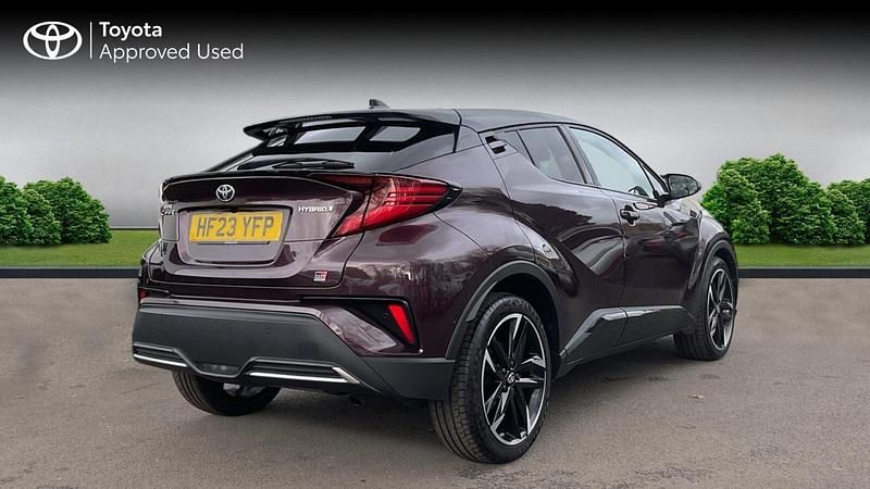 Used Toyota C-HR Sport 122 HP (89 kW) 2023 Purple SUV