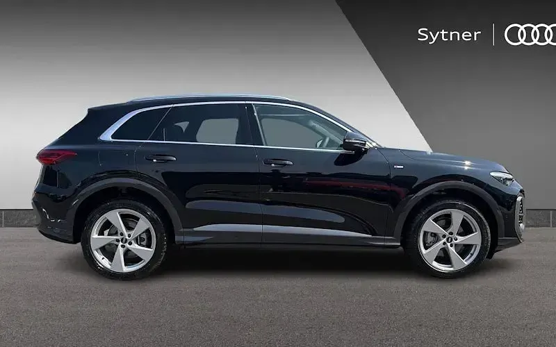 New Audi Q5 S-Line 204 HP (150 kW) 2026 SUV