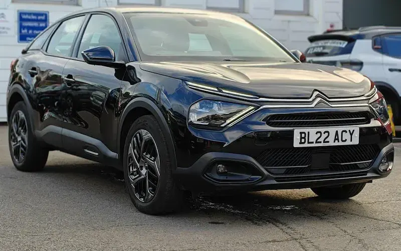 Used Citroën C4 PureTech 101 HP (74 kW) 2022 Hatchback