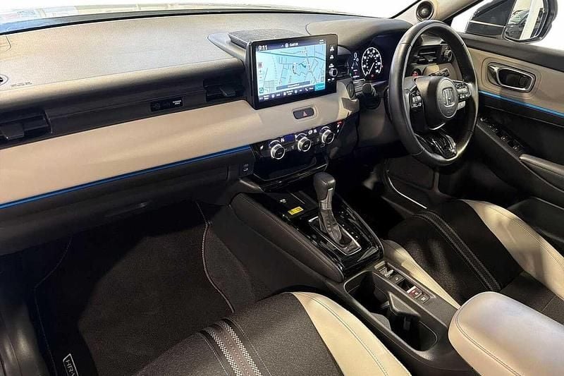 Used Honda HR-V Advance 131 HP (96 kW) 2024 White SUV